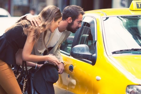 Himanshi Taxi Service Bhopal